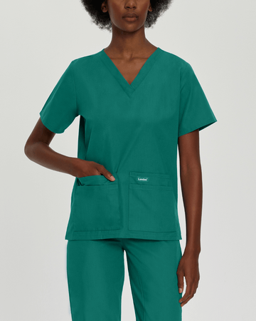 Flattering scrub top with four pockets, v-neck